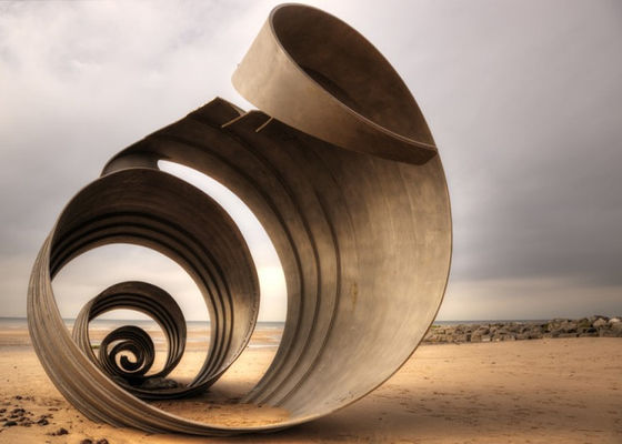 Goede prijs. De Tuinornamenten van het kroonslakmetaal, het Abstracte Beeldhouwwerk van het Park Grote Roestvrije staal online