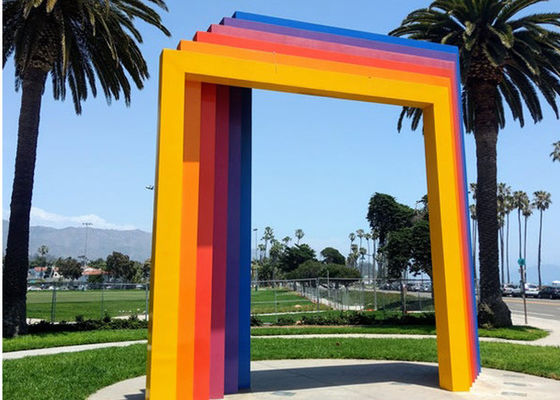 Goede prijs. Douane Geschilderd Metaalbeeldhouwwerk, Modern Poortbeeldhouwwerk voor Tuinlandschap online