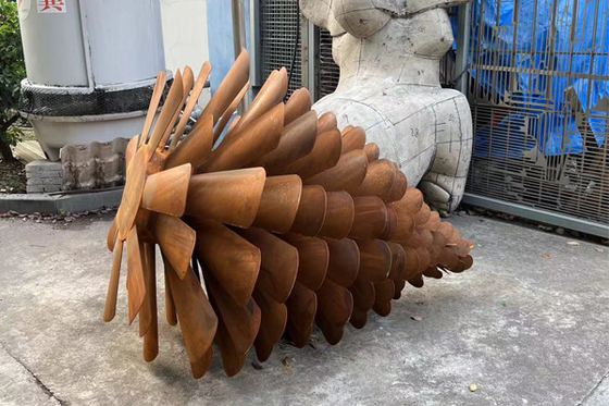 Goede prijs. Tuinkunst Outdoor ornamenten Corten staal roestige dennen kegel beeldhouwwerk online