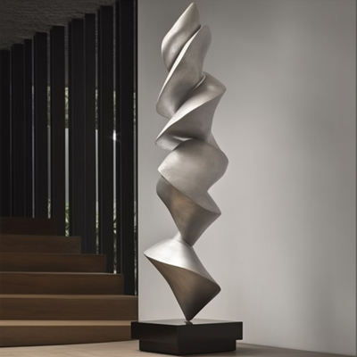 Kunst van het evenwicht Moderne spiegel van roestvrij staal buitensculpturen voor hotels en villa's