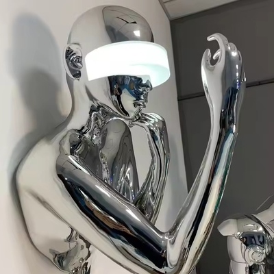 Moderne Creative Sculpture Wandlamp voor Hotel Lobby Exhibition Hall LED Lady roestvrij staal ornamenten