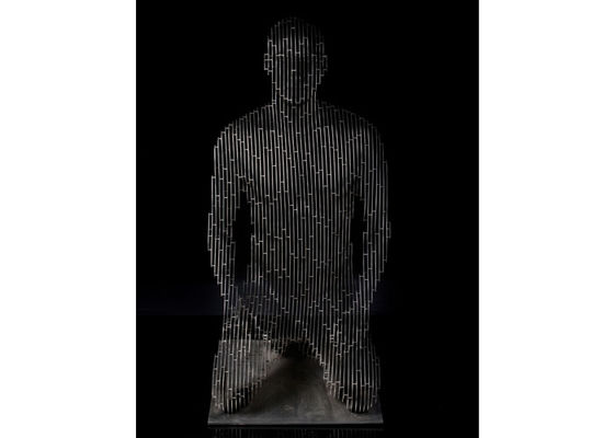 Goede prijs. Het openluchtbeeldhouwwerk van het Roestvrije staalmeditator van de Decorlaser Scherpe online