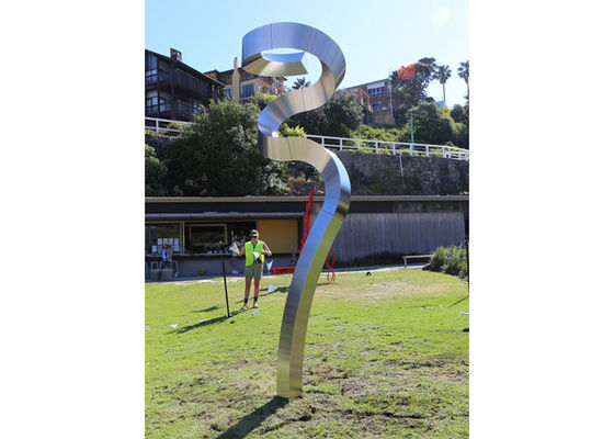 Goede prijs. Matt Stainless Steel Dancer Sculpture 250cm Hoogte voor Openluchtdecoratie online