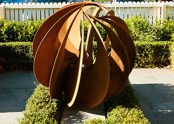 Openluchtrusty corten steel garden ball-Beeldhouwwerk