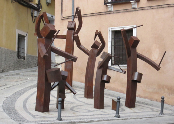 Goede prijs. ODM Rusty Man Play Instruments Corten Steelbandbeeldhouwwerk online