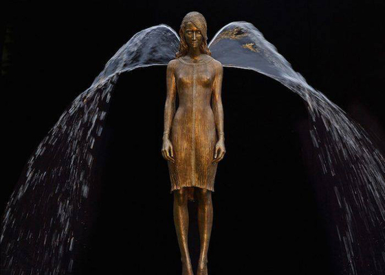 Goede prijs. Het verloren Beeldhouwwerk van de het Meisjesfontein van het Was Gietende Brons online